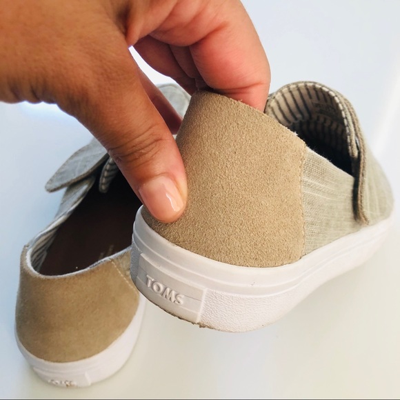 Toms Velcro Canvas Loafers 6.5 - Picture 3 of 5